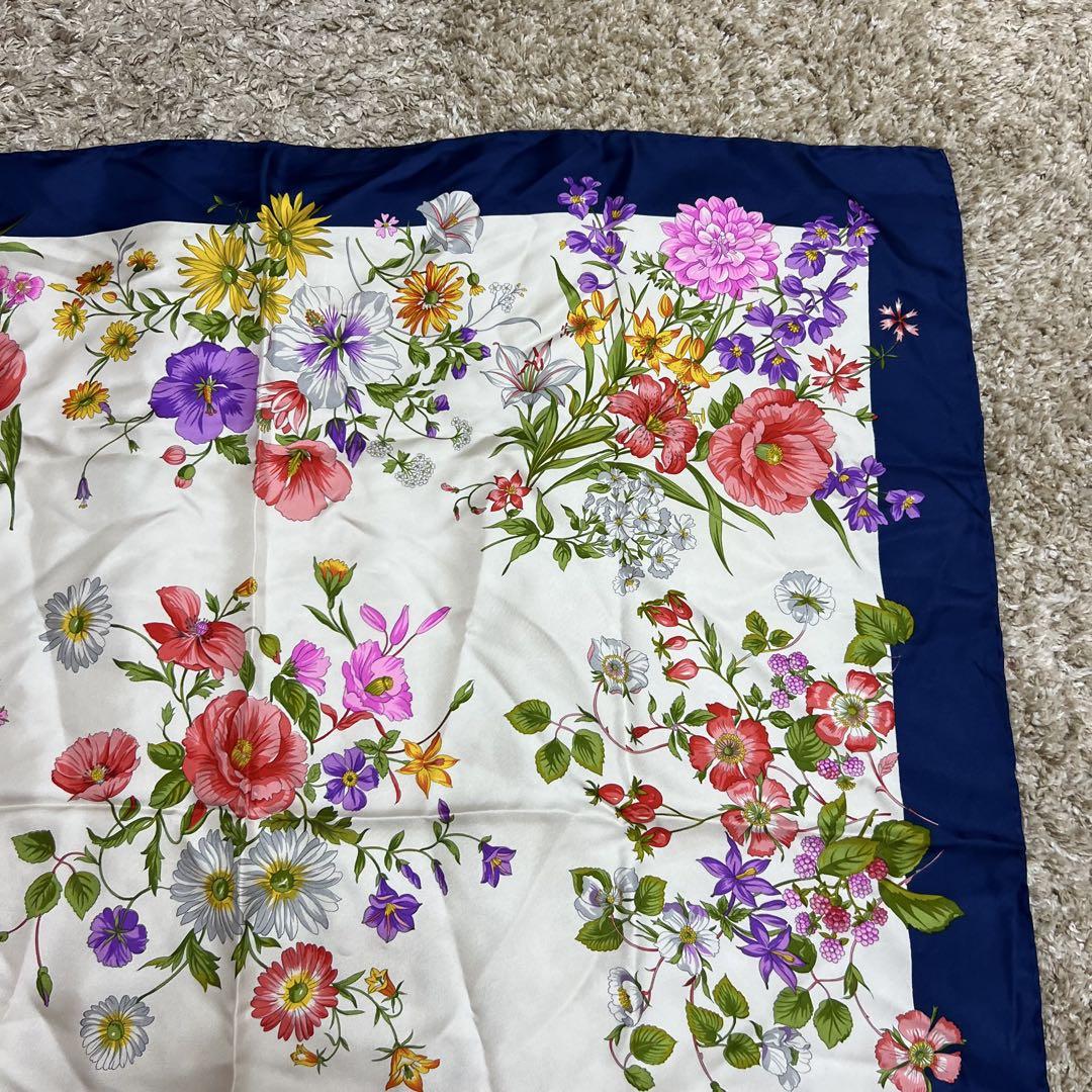 【極美品✨】クリスチャンディオール Dior 花柄 スカーフ シルク 豪華 大判