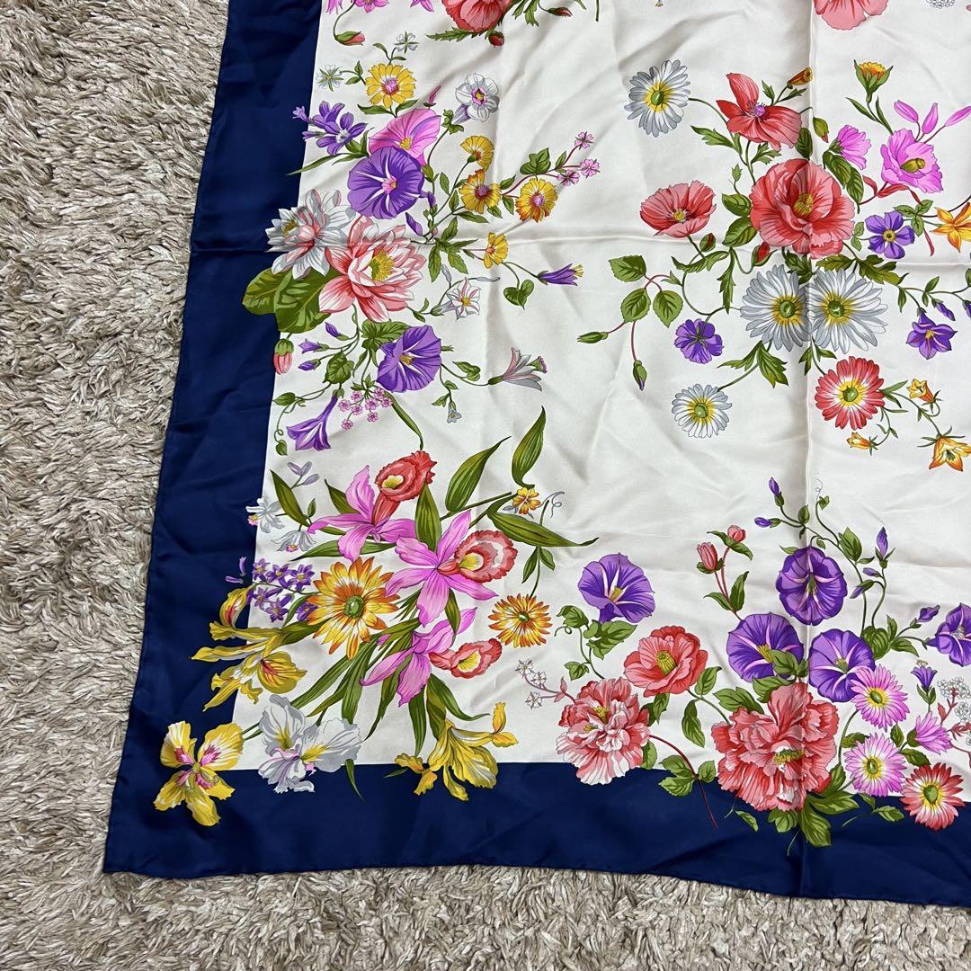 【極美品✨】クリスチャンディオール Dior 花柄 スカーフ シルク 豪華 大判