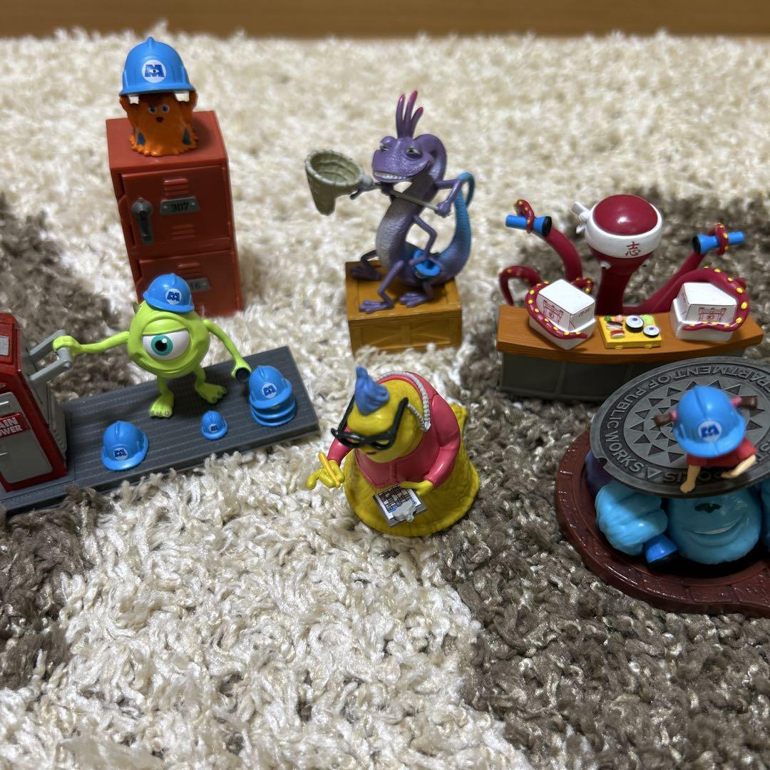 ディズニー ミニチュアフィギュアコレクション モンスターズ