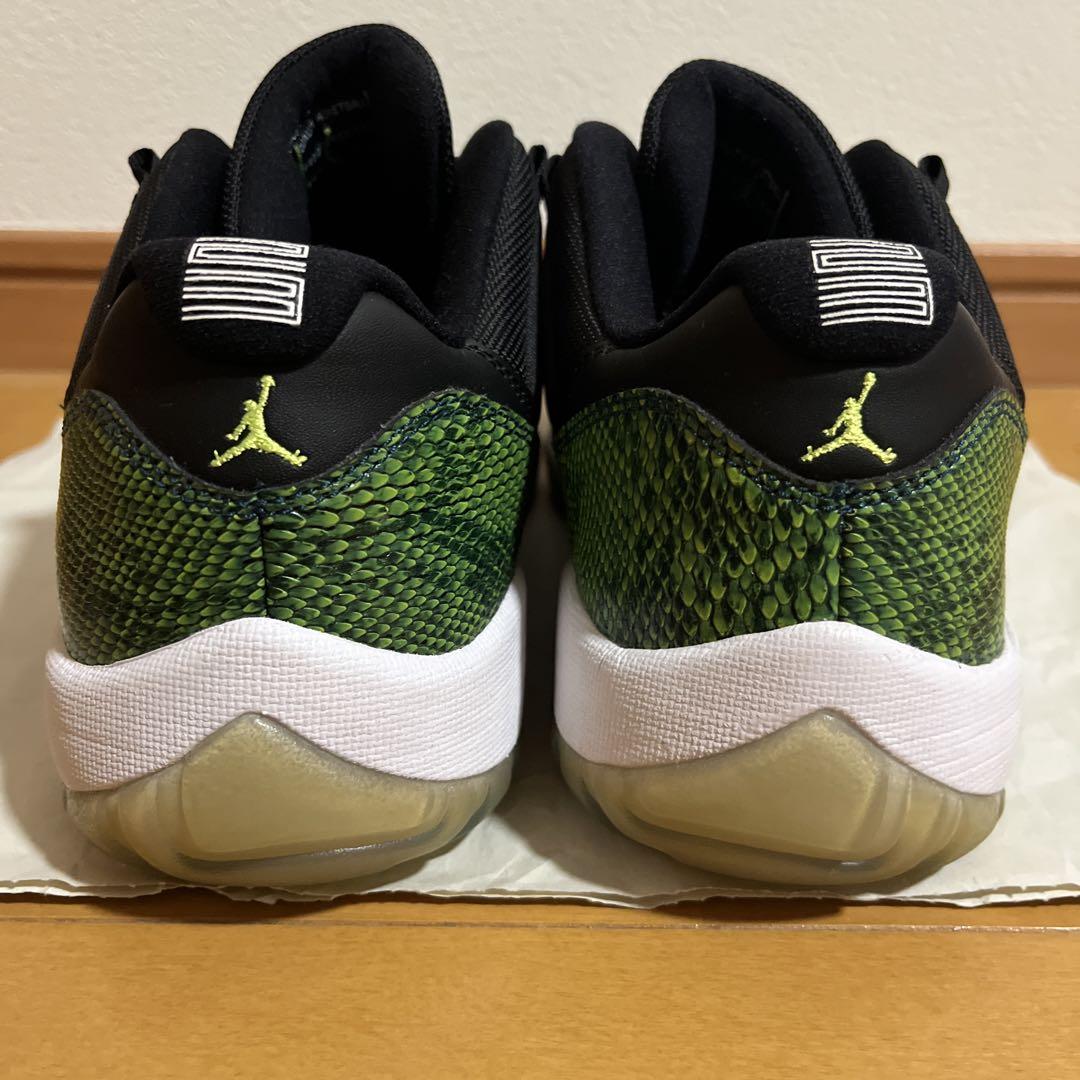 NIKEエアジョーダン11 lowグリーンスネークスキン 28cm NIKE AIR JORDAN 11 RETRO LOW GREEN SNAKESKINの新品/中古
