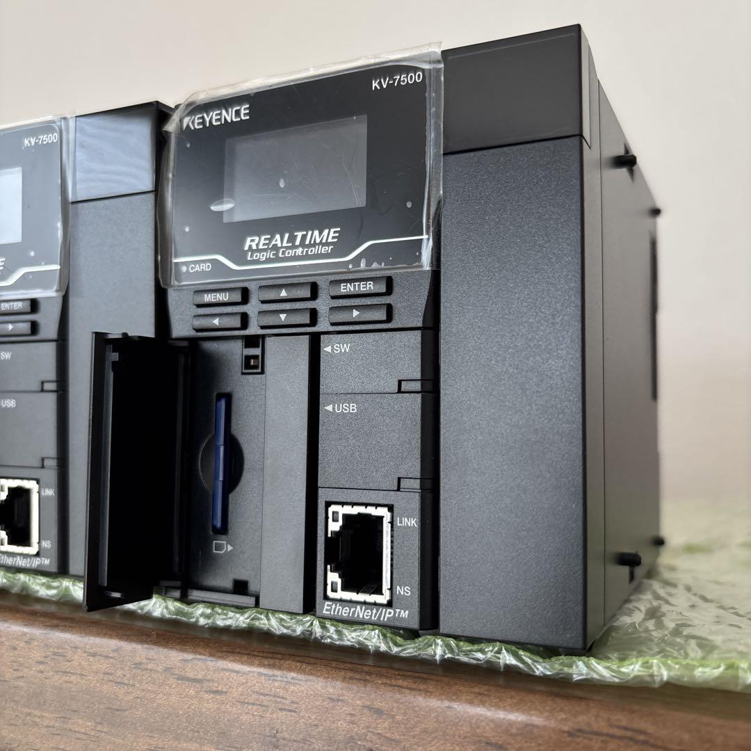 アンプ KEYENCE KV-7500 PLC