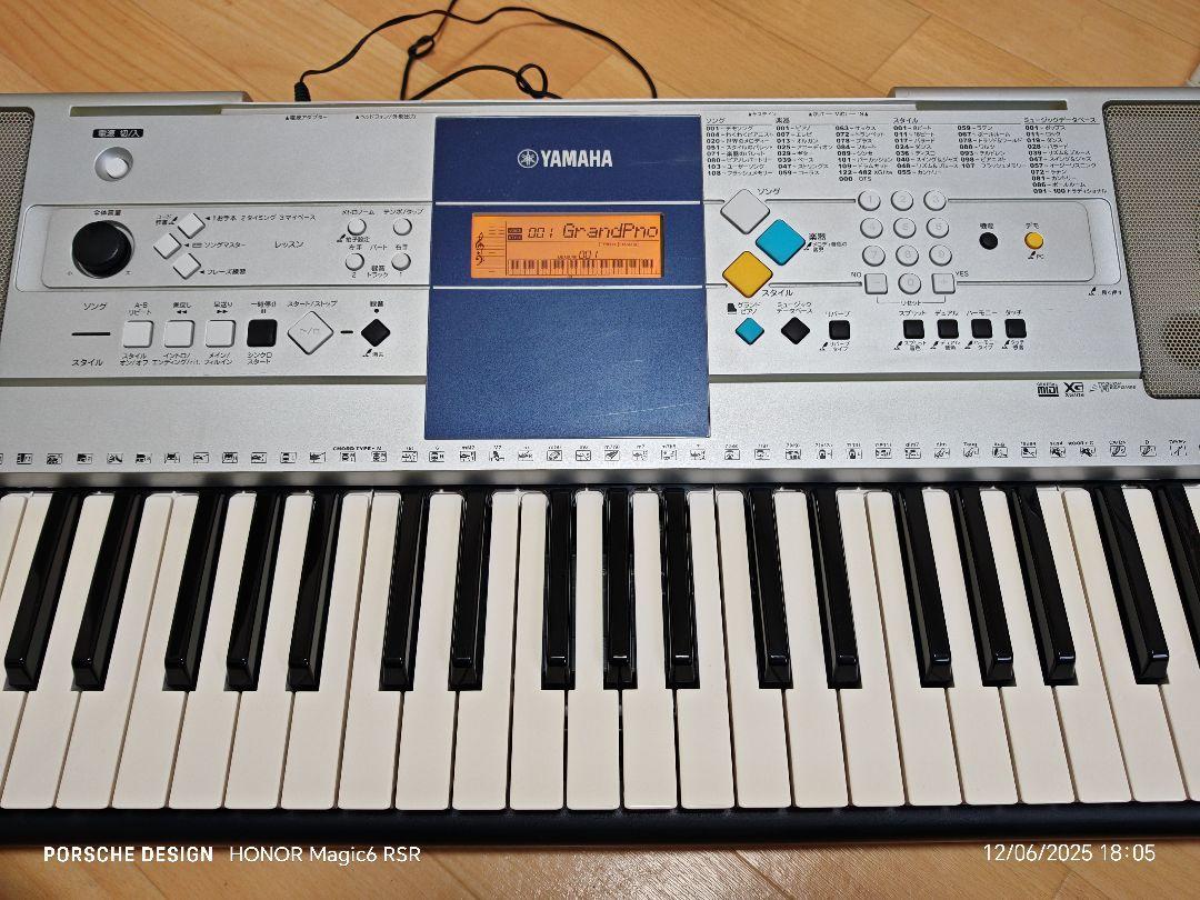 Yamaha PSR-E323 電子キーボード