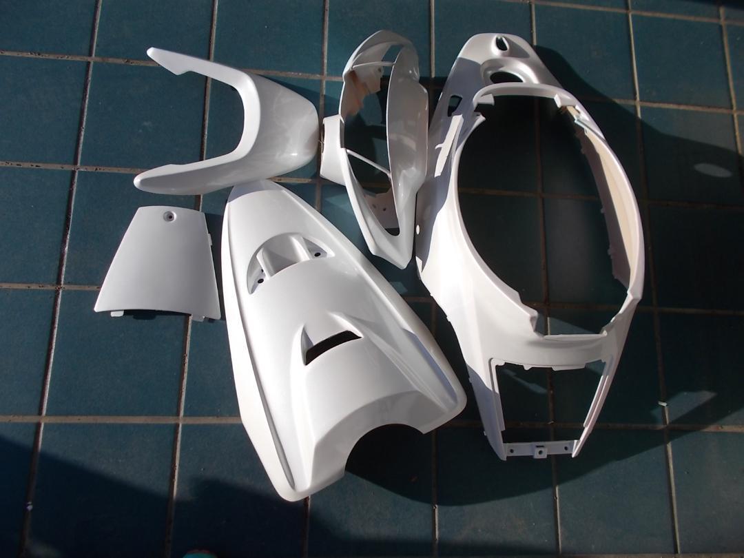 ジョグ 3YK ZR 外装5点セット ホワイト 新品 - メルカリ