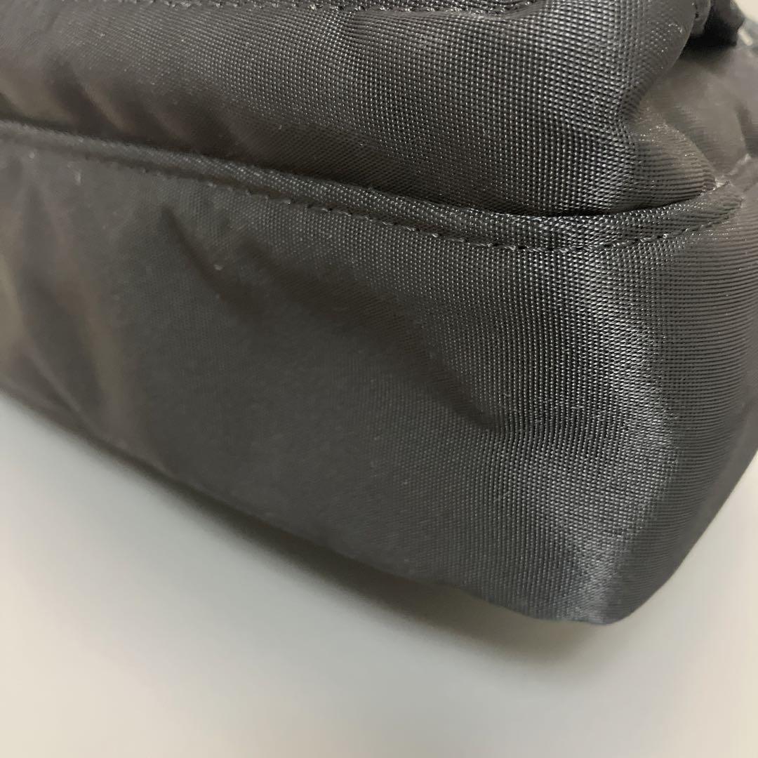 【極美品✨ですが…】PORTER　ポーター　ボディバッグ　lift　リフト