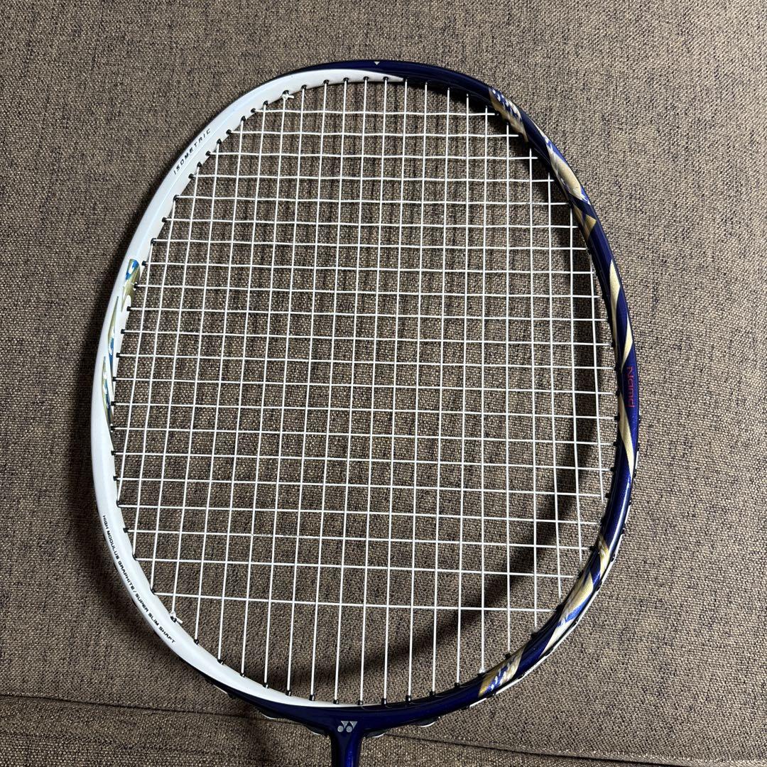希少モデル　YONEX ASTROX99 BP バドミントンラケット