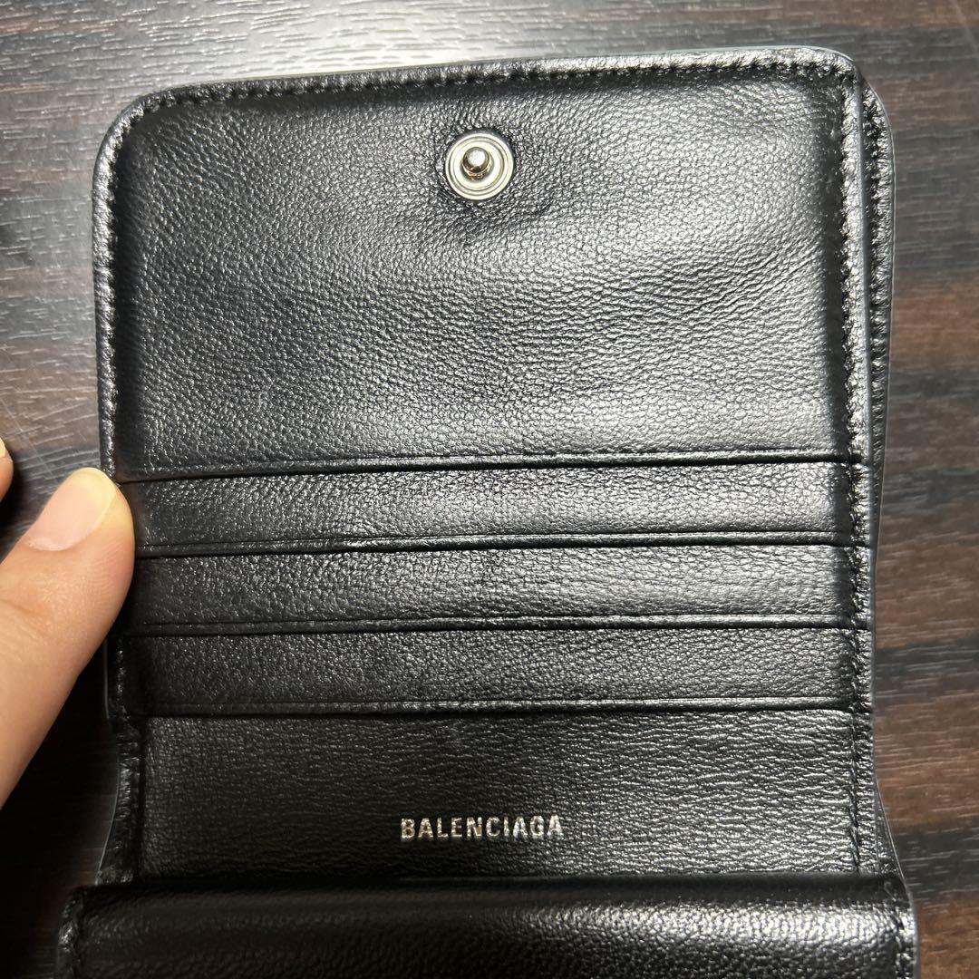新品未使用‼️ BALENCIAGA 二つ折り財布 シルバー