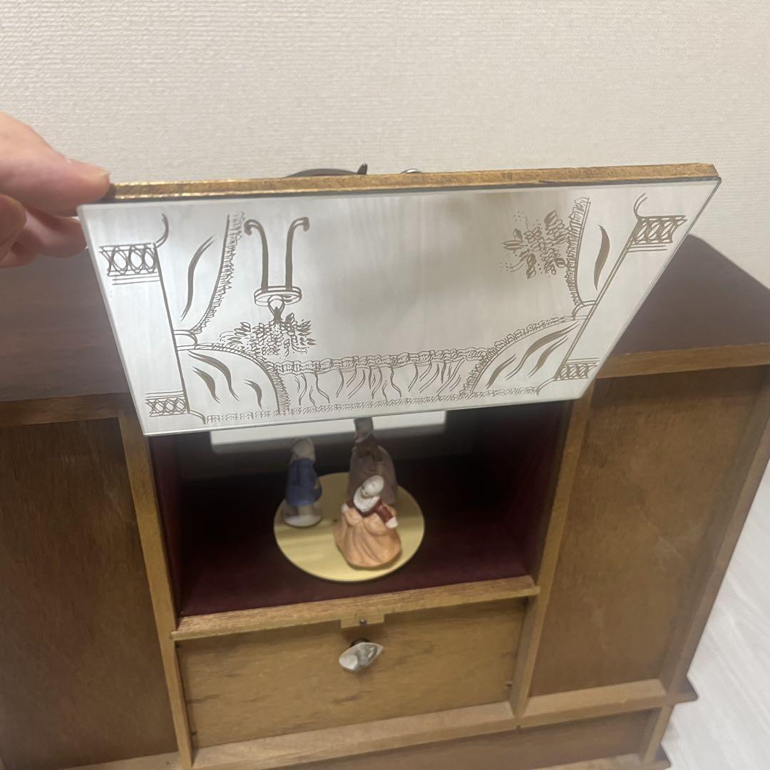 サンキョー　アンティーク　オルゴール付きジュエリーボックス