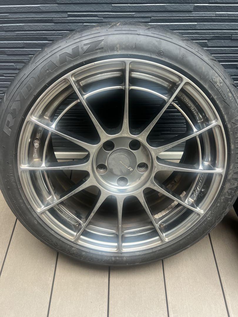 ENKEI NT03RR 18インチ9J+45 タイヤ265/35R18