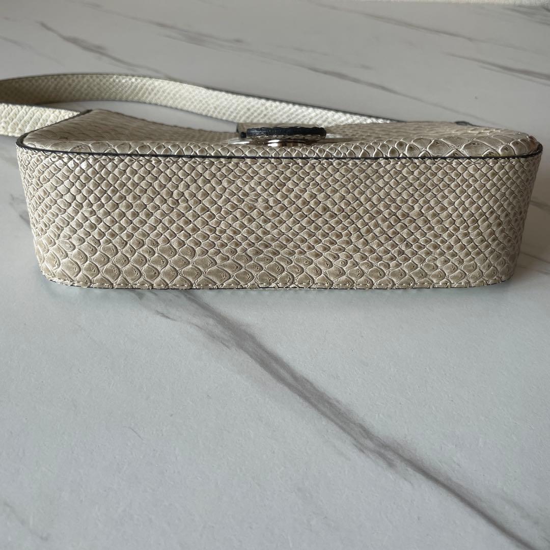 GUESS ハンドバッグ Y2K archive グランジ