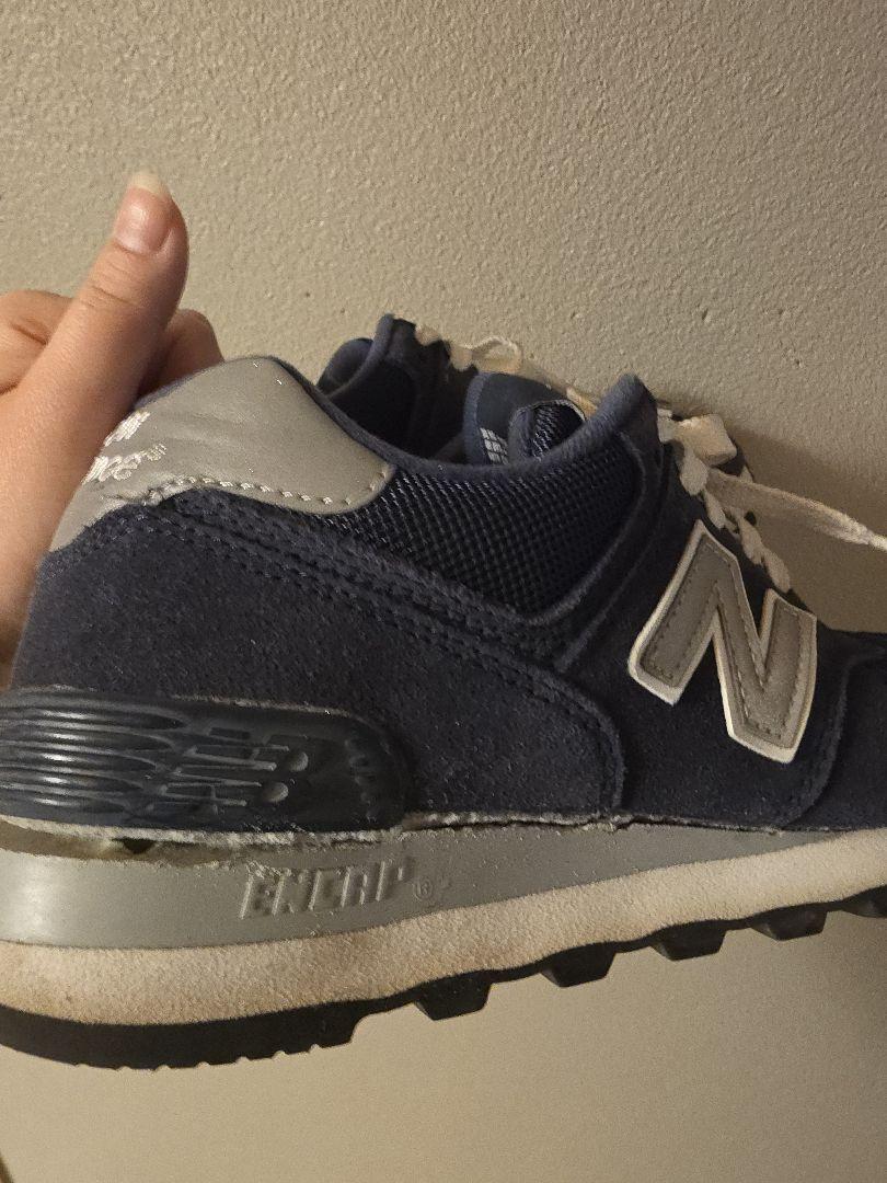 New Balance ネイビー スニーカー