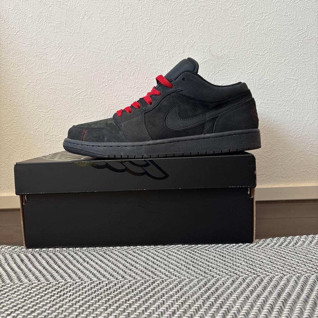 Nike Air Jordan 1 Low ブラック/レッド