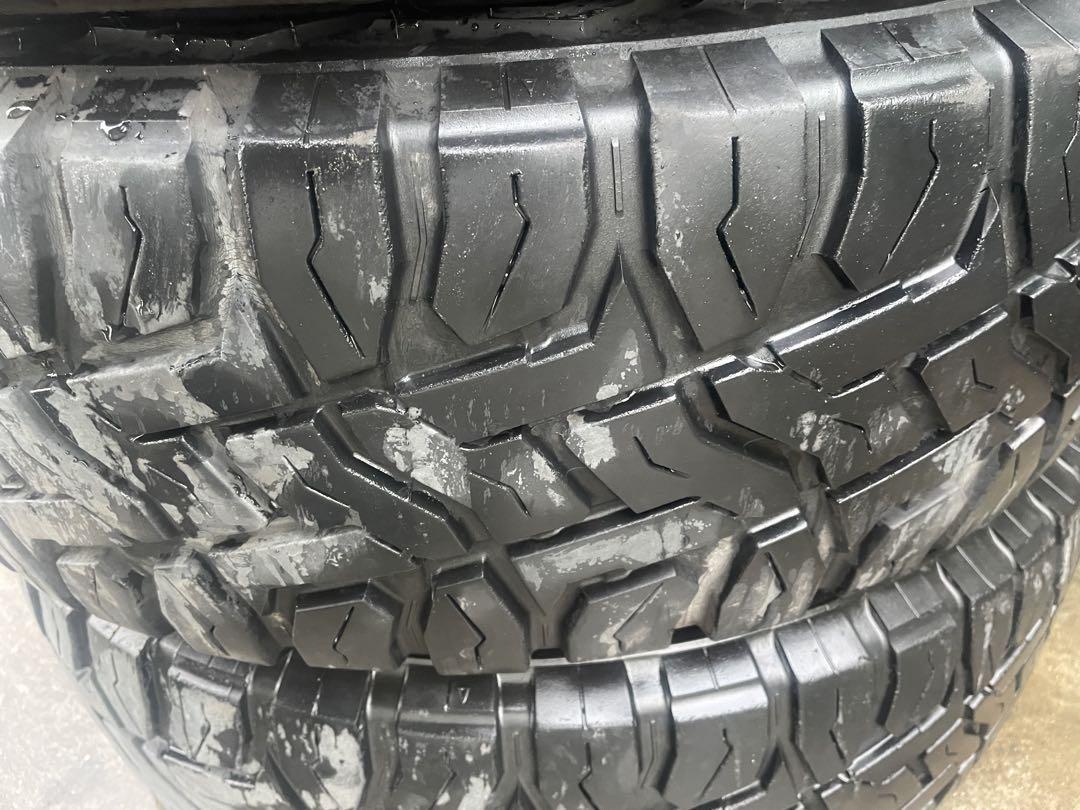 235/70R16 タイヤ　オープンカントリー　R/T デリカ等　トーヨー