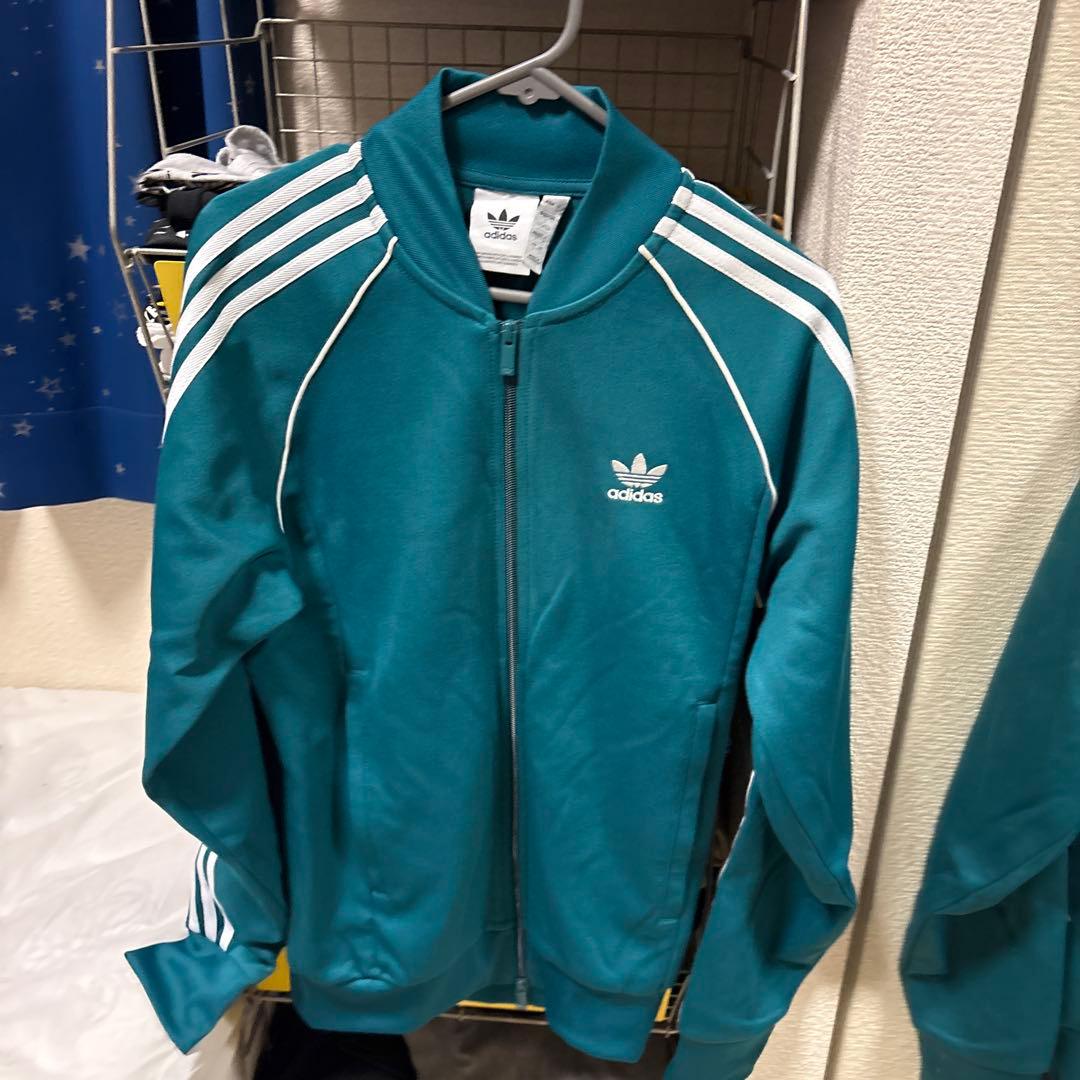 adidas トラックジャケット　ターコイズ