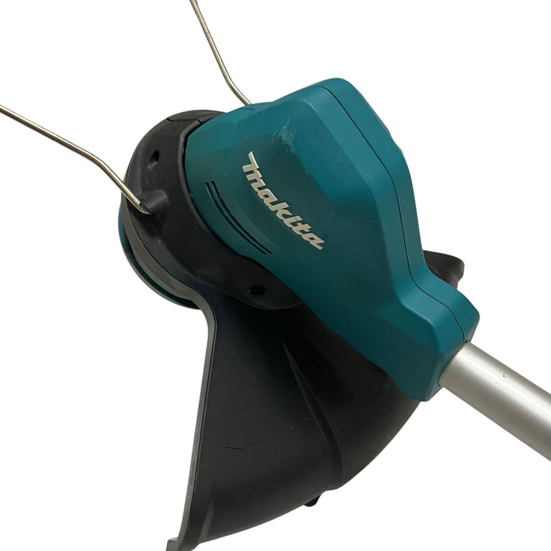 マキタ充電式草刈機MUR189D ワンタッチ長さ調整