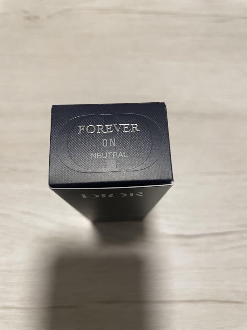 Dior Forever リキッドファンデーション　マット　30ml 0N