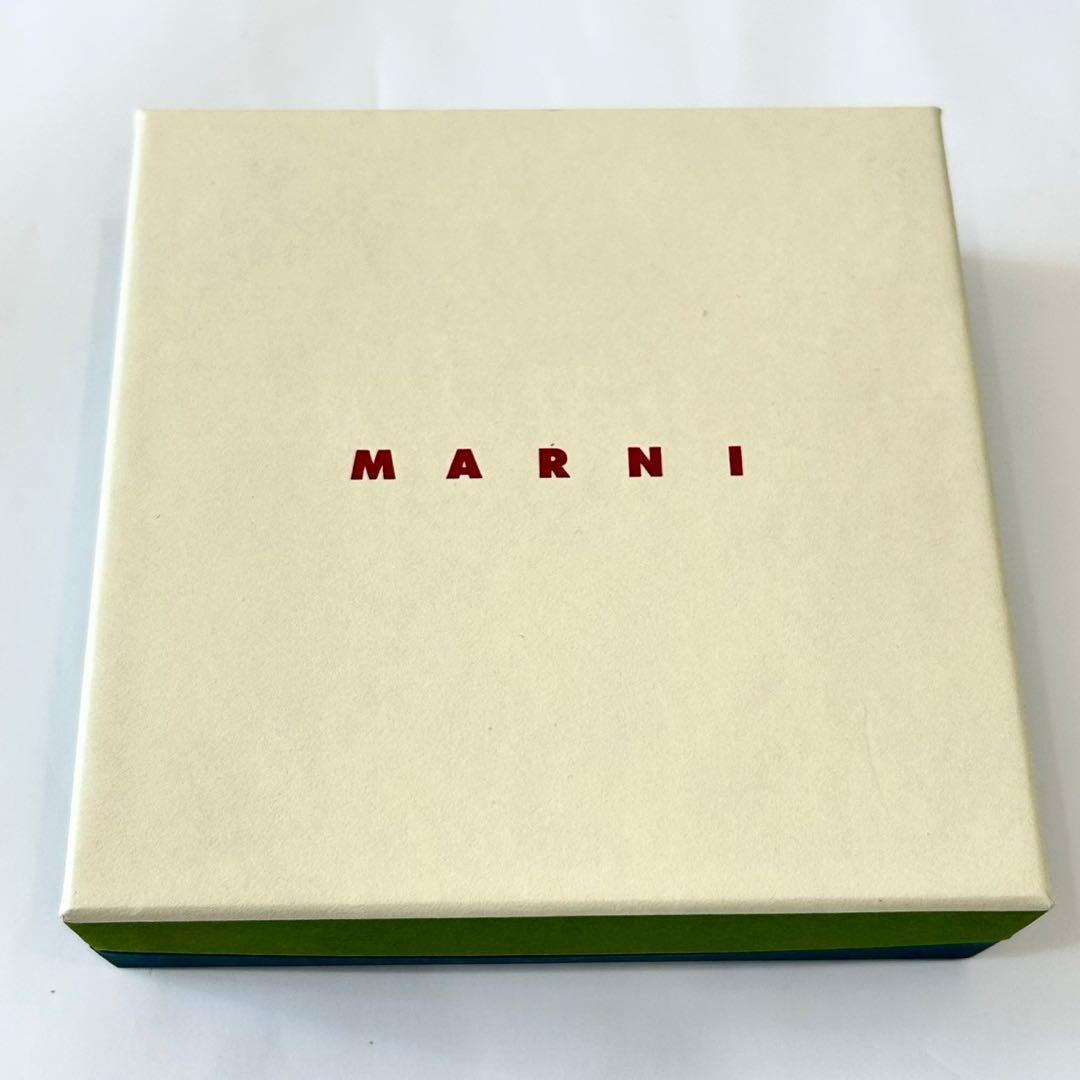 新品同様 24SS MARNI ハンドステッチ ロゴ コンパクト ウォレット