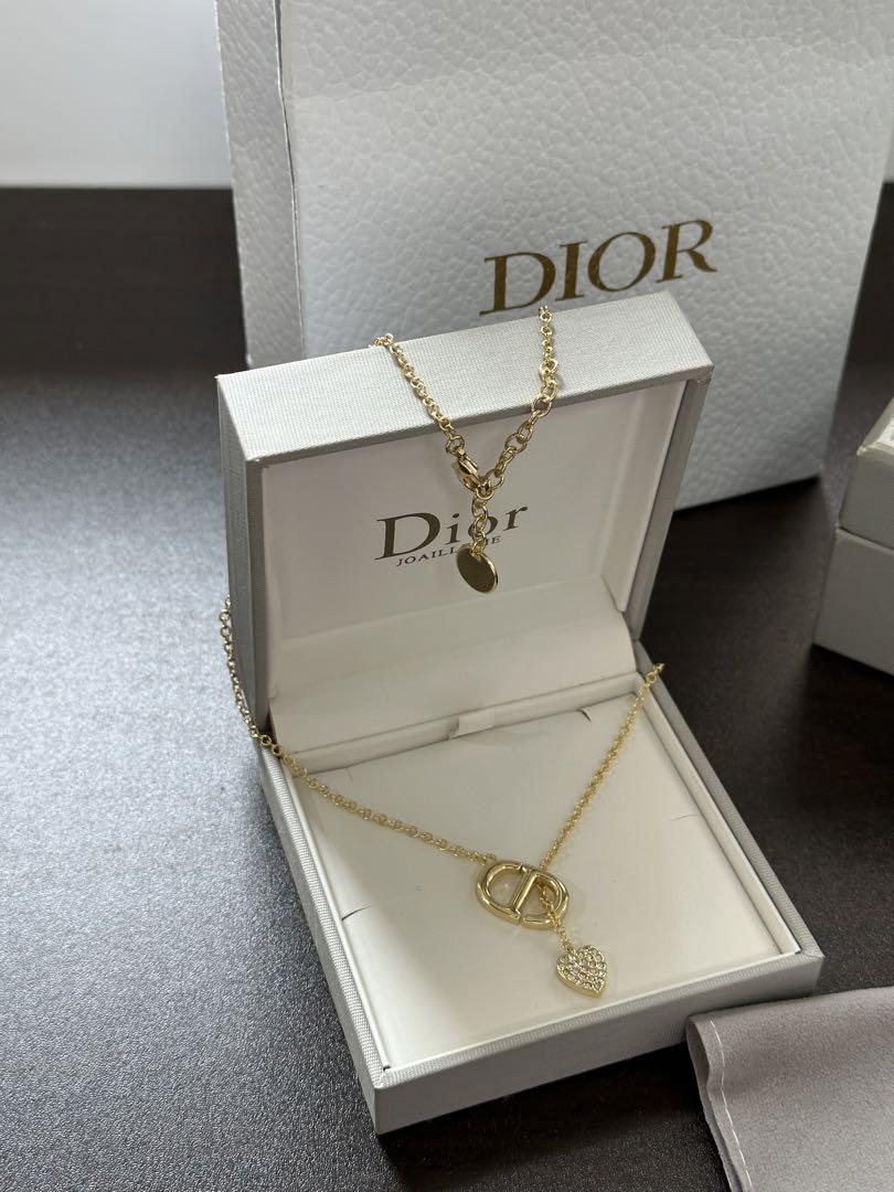 Dior ゴールド ハートチャーム ネックレス