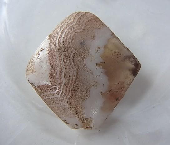 ★Y0102★古代石 (241) 二眼　縞瑪瑙　護符石　出土アミュレットストーン