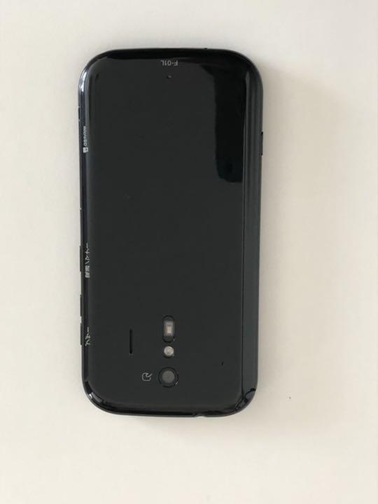 ドコモらくらくスマートフォン me F-01L jLAXH-m74090216640 即納最安値
