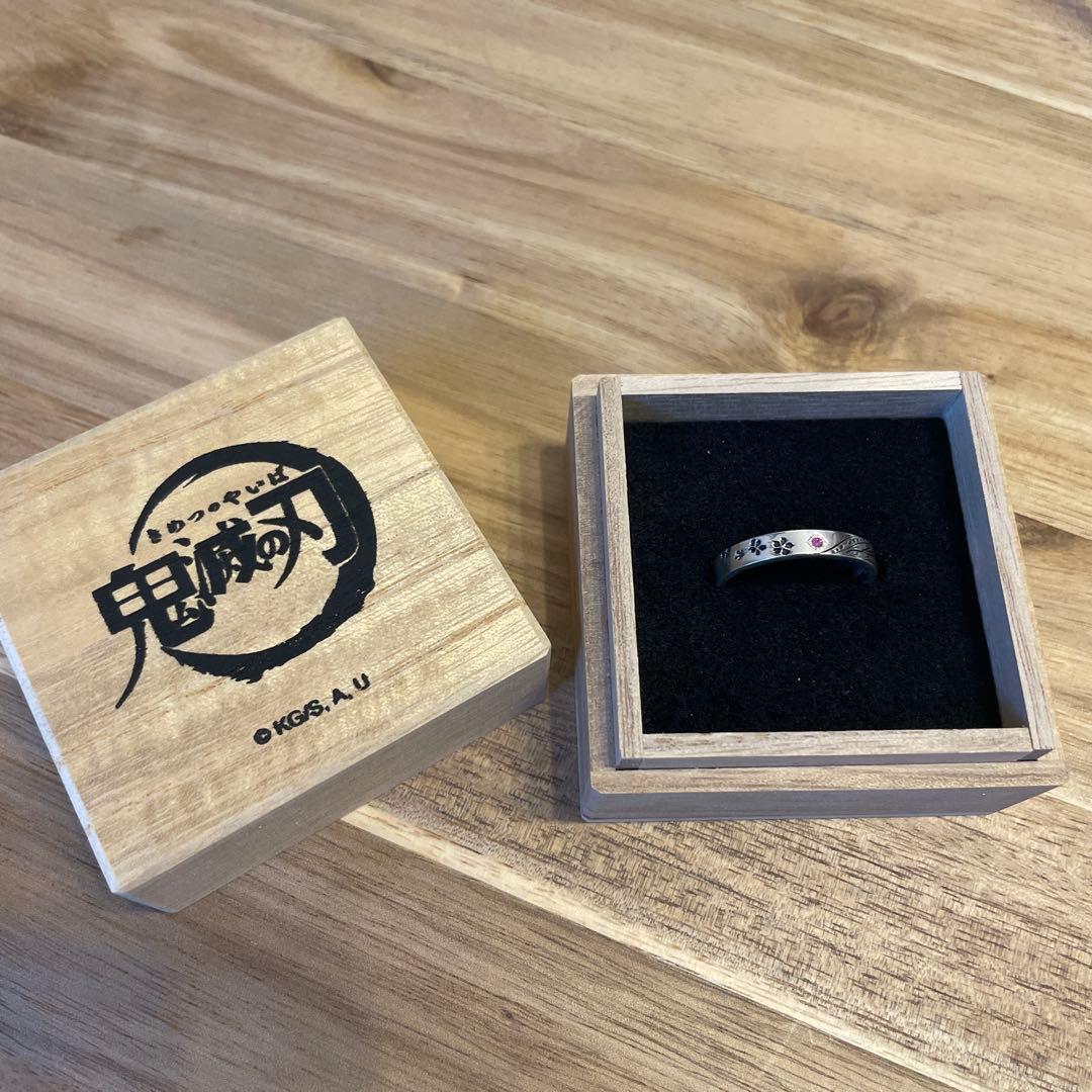 鬼滅の刃 シルバーリング 木製ボックス付き UP786_INFO