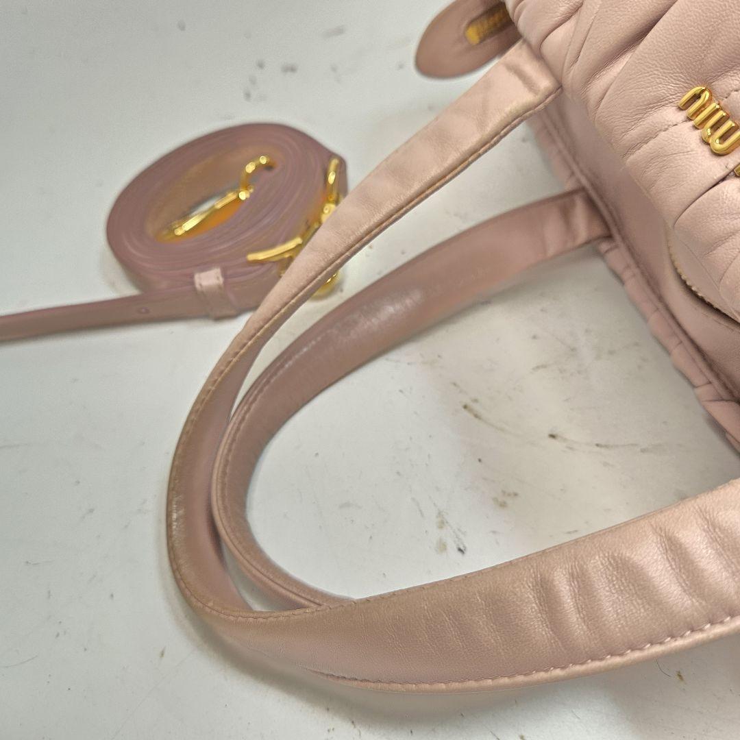 極美品 MIUMIU マテラッセ 2way ハンドバッグ レザー ショルダー