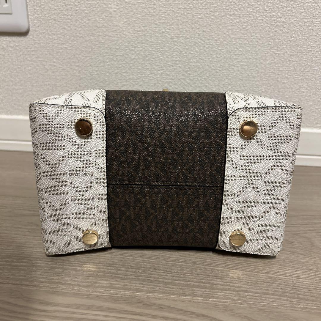 MICHAEL KORS バケットバッグ ブラウン/ホワイト