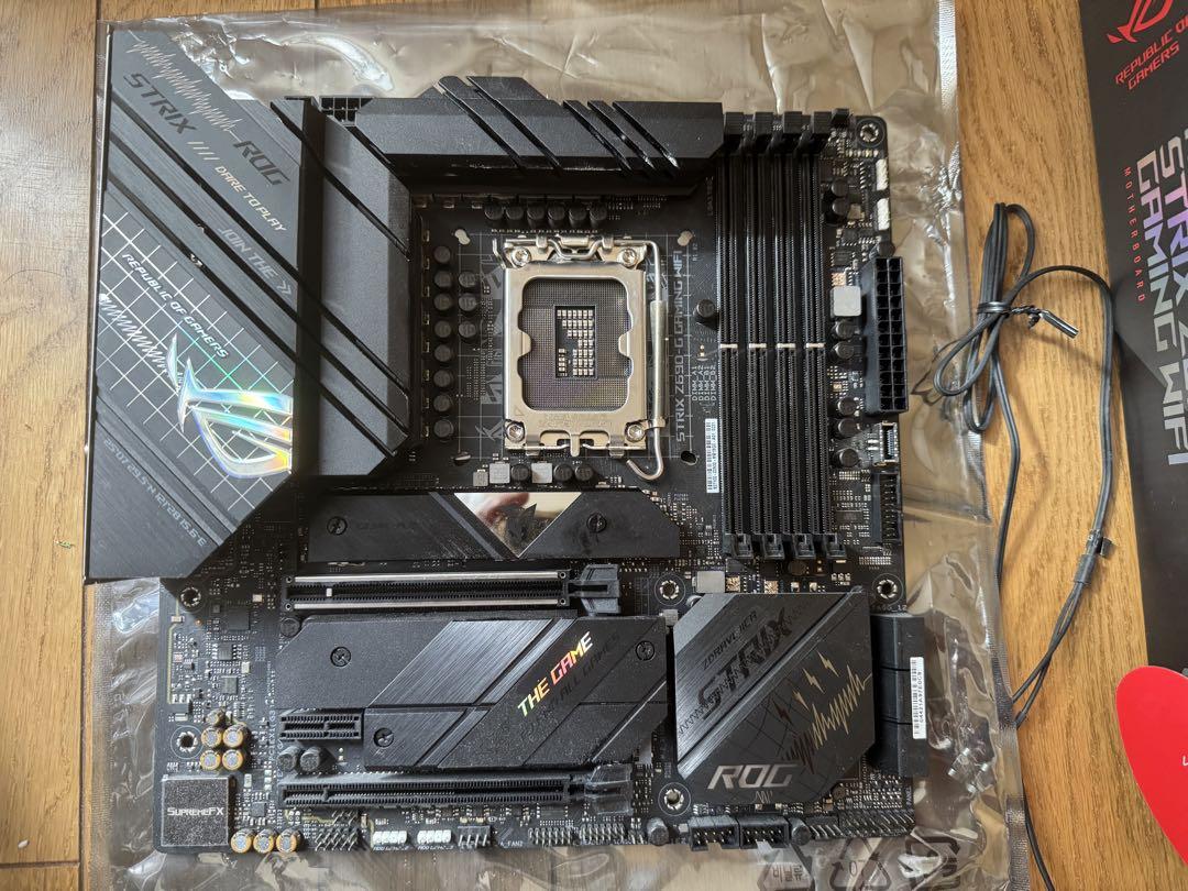 ROG STRIX Z690-G GAMING WIFI マザーボード