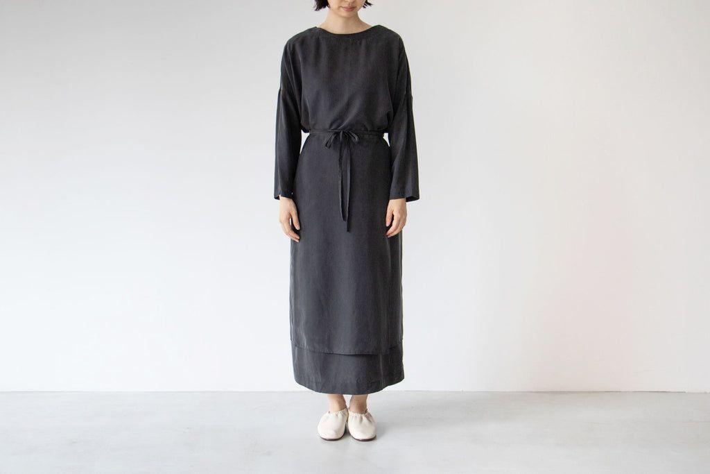 Yoli Silk wrap skirt スカート ネイビー