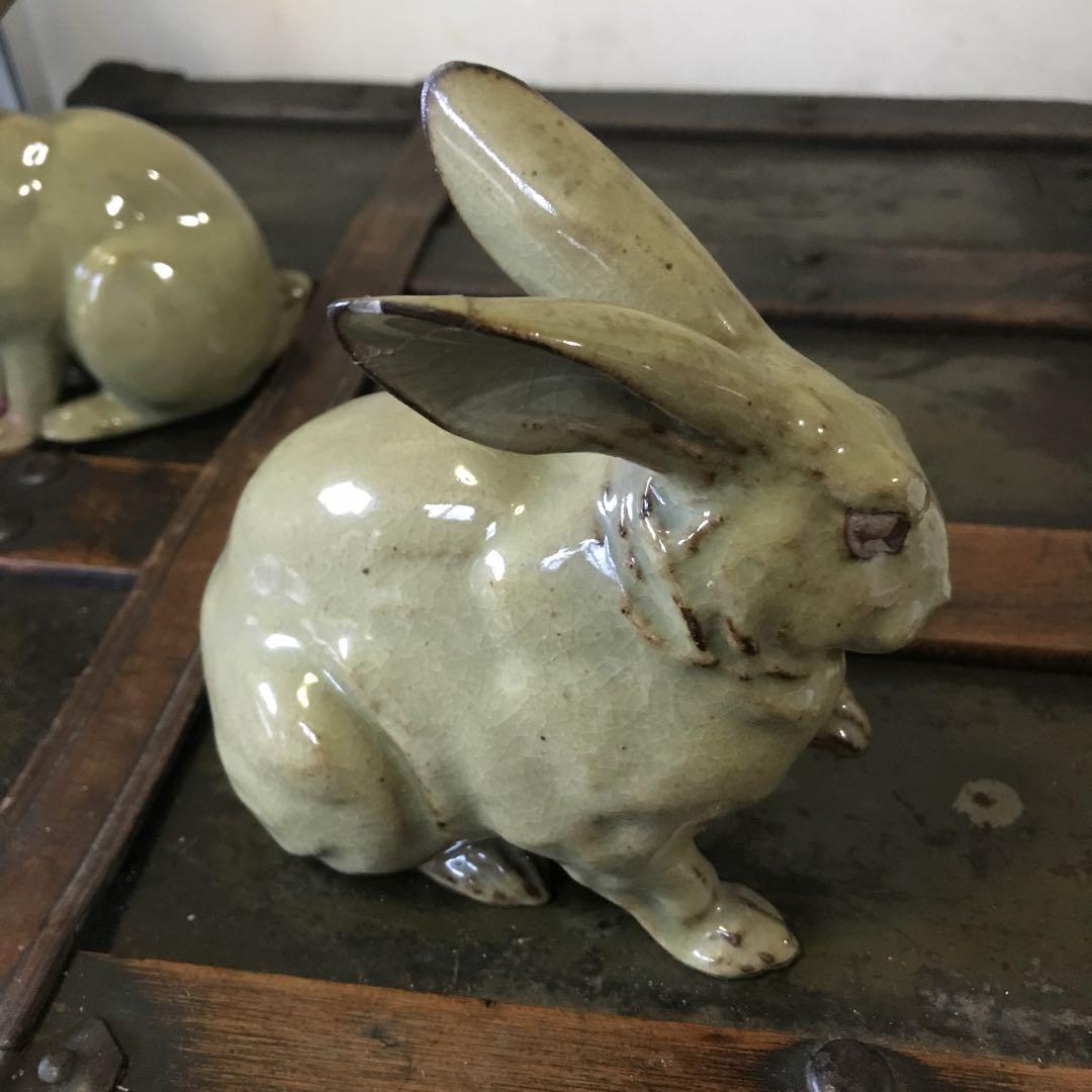 美品　陶器　置物　兎　うさぎ　ヴィンテージ　とても雰囲気あるペアの兎
