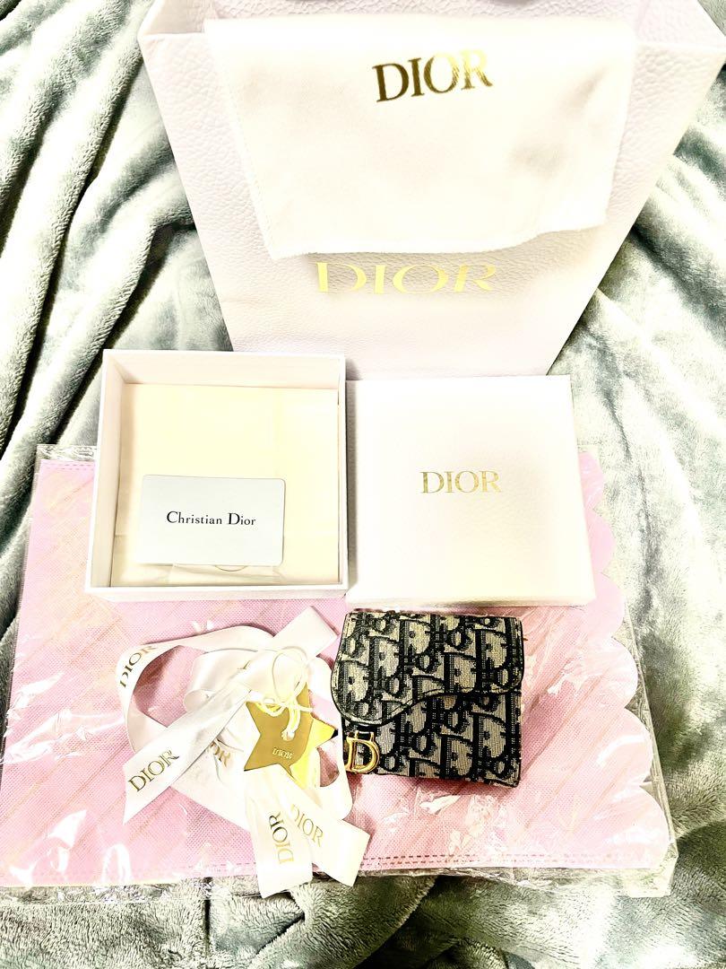 値下げ!美品DIOR⭐︎ディオール ウォレット三つ折り財布 値下げ!美品DIOR⭐︎ディオール ウォレット三つ折り財布