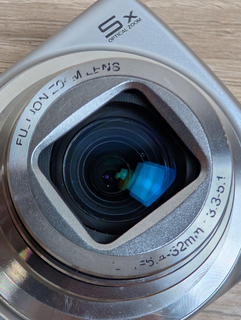 【良品】FUJIFILM FINEPIX F100fd シルバー デジタルカメラ