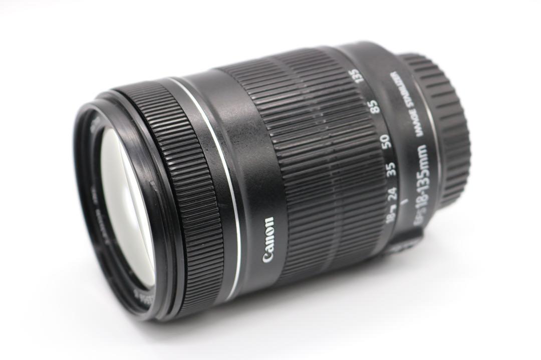 【Canon EF-S 18-135mm F3.5-5.6 IS 】 交換レンズ