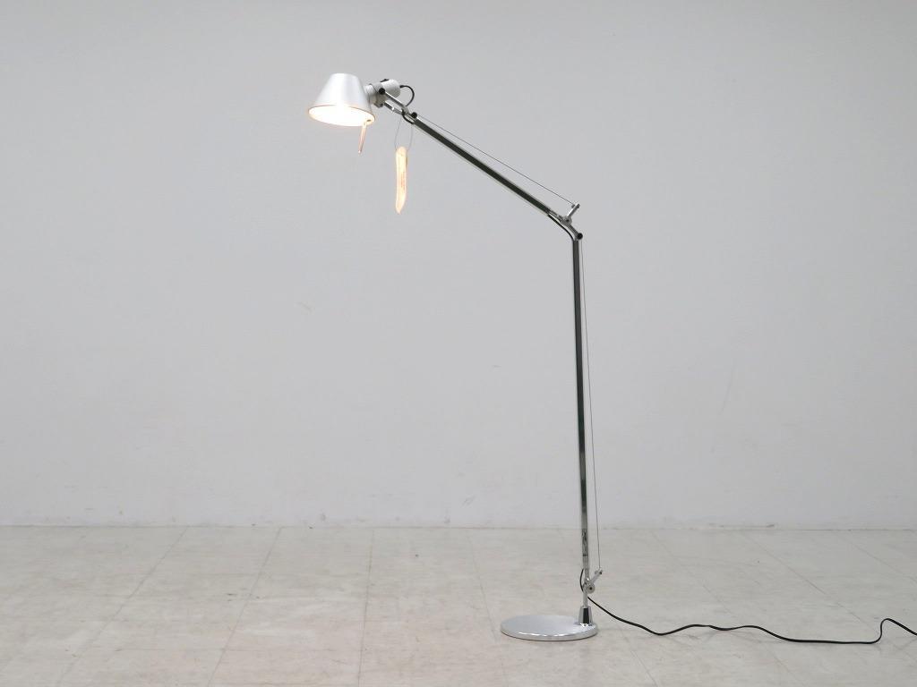 展示品　アルテミデ　トロメオ　フロアランプ　フロアスタンド　照明　ライト