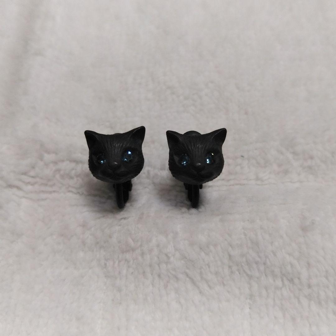 メルカリ 黒猫 イヤリング ネコ 500 中古や未使用のフリマ