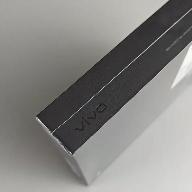 新品未開封】VIVO X200 Ultra 16GB/512GB レッド - メルカリ