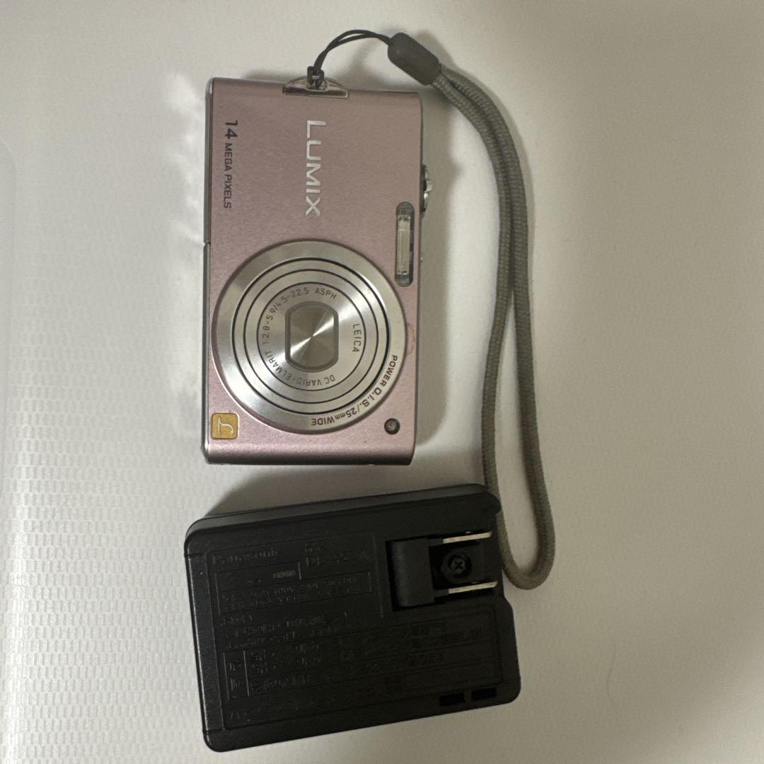Panasonic LUMIX デジタルカメラ DMC-FX66