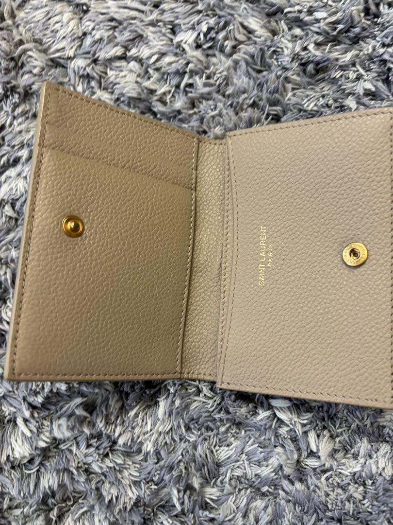 ロゴゴールドベージュ カードケース名刺入れ財布