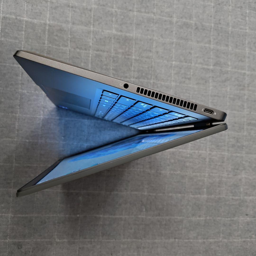 美品 軽量薄型 DELL 爆速 11世代i7 1185g7 32GB 新品2TB