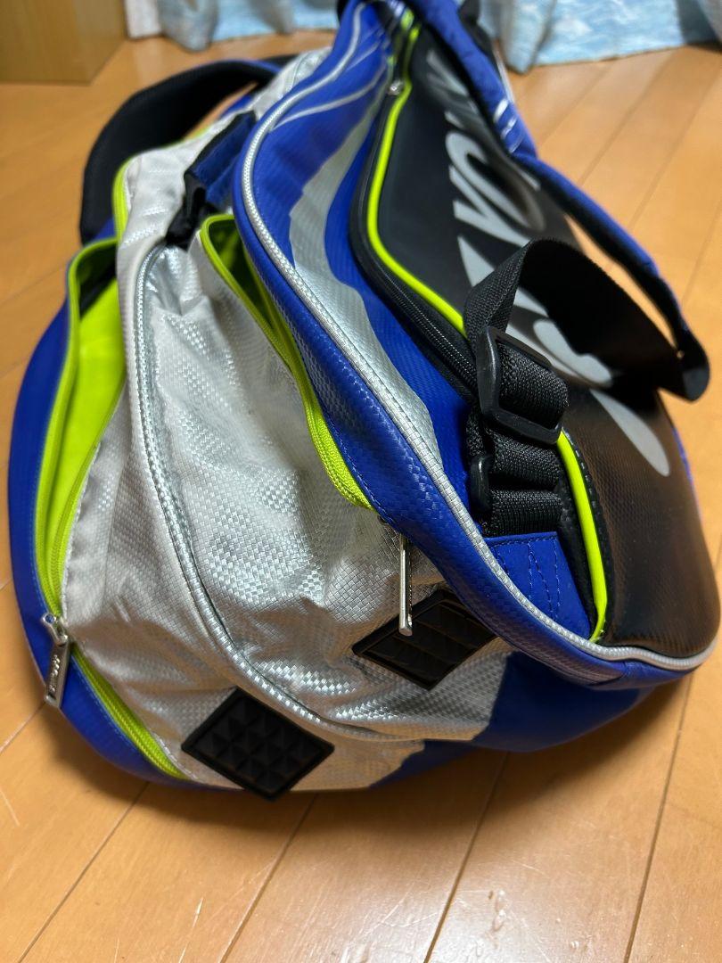 バドミントン　テニス　トーナメントバッグ
トーナメントバッグ