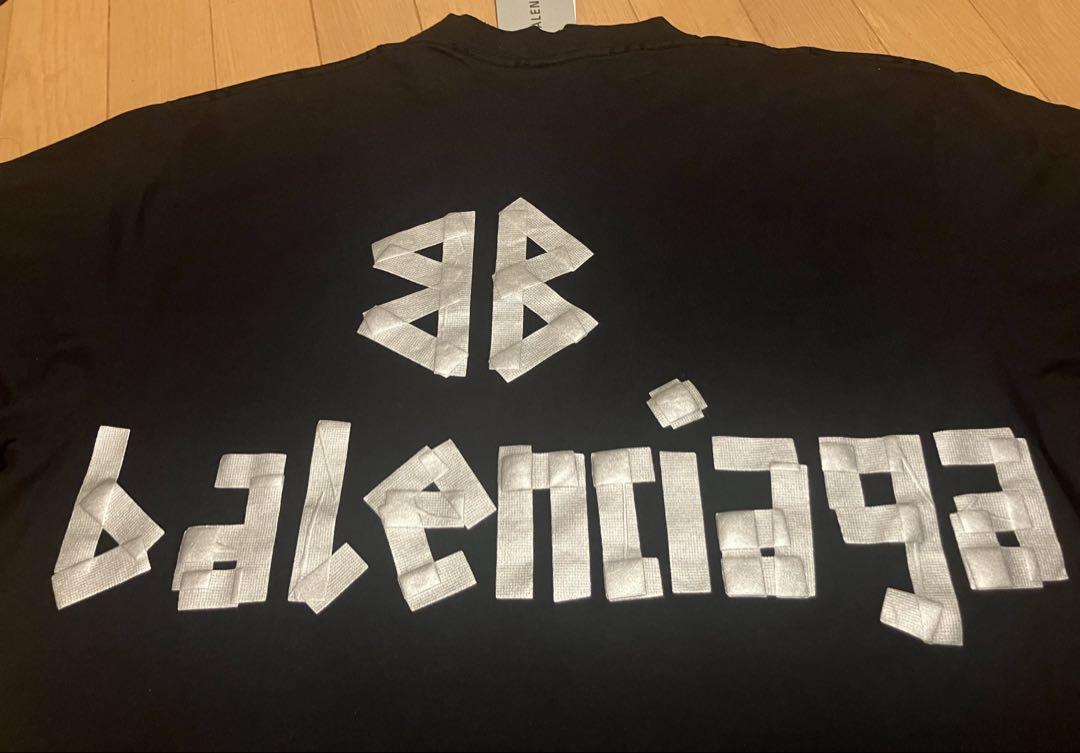 新品 BALENCIAGA バレンシアガ テープタイプロゴ Tシャツ