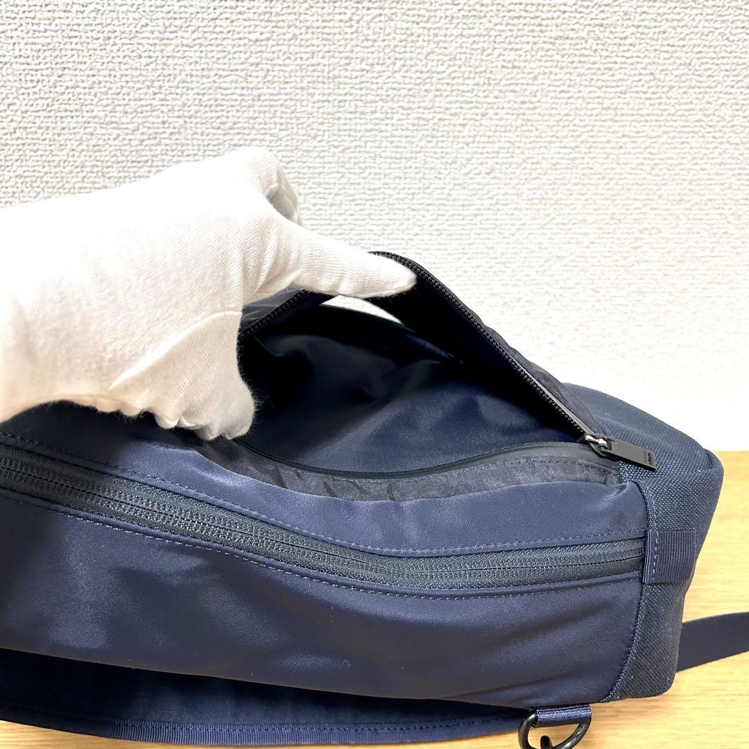 美品 PORTER ダークフォレスト スリングバッグ ネイビー PORTER｜ダークフォレスト スリングショルダーバッグ | Rakuten