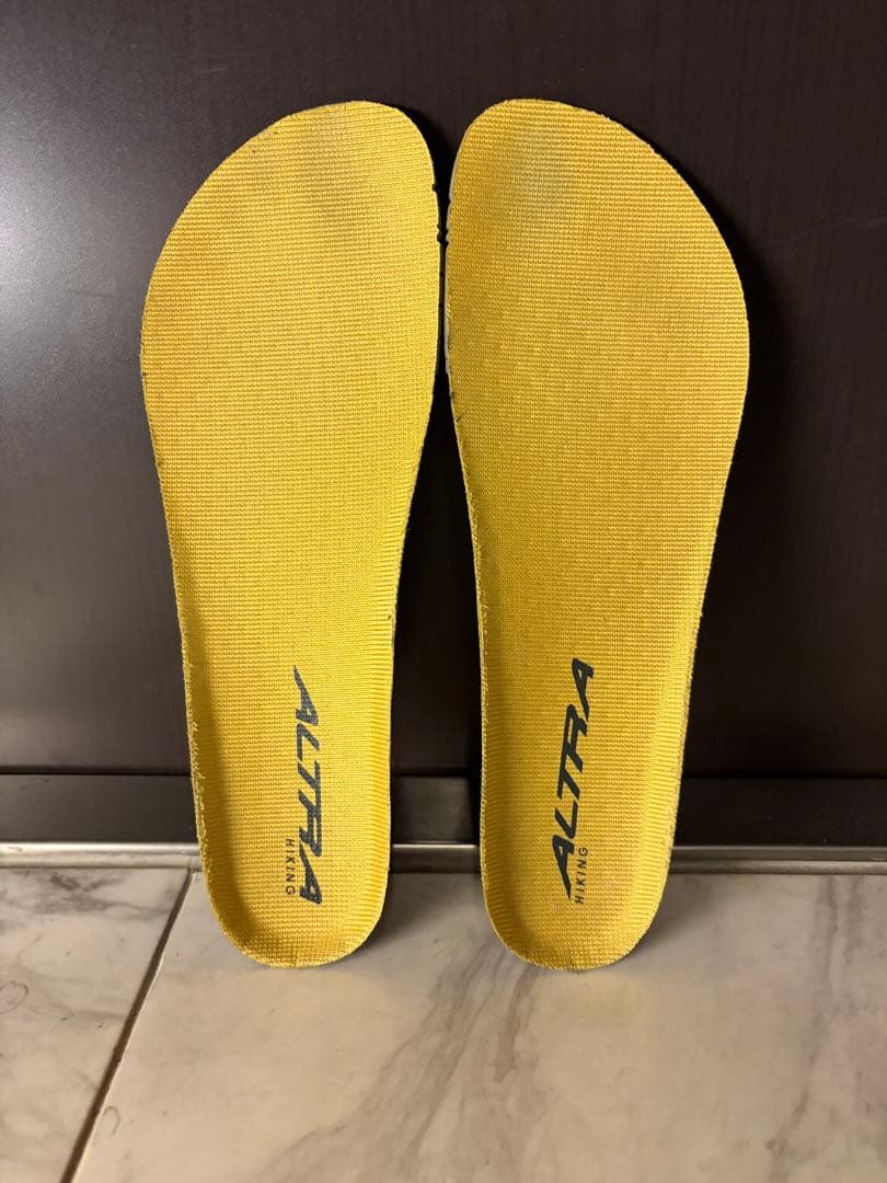 Low GTX目立った傷や汚れなし