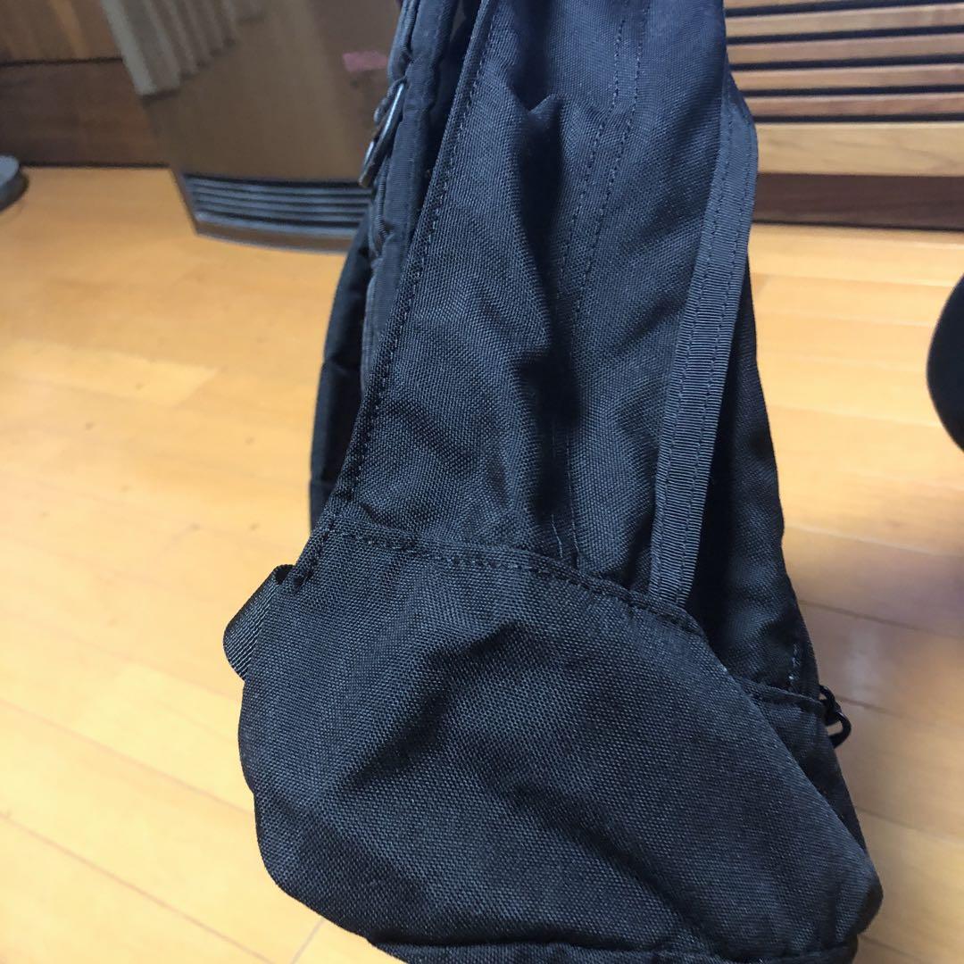 美品 ビームス 40周年記念 グレゴリーサニーデイ バックパックです。