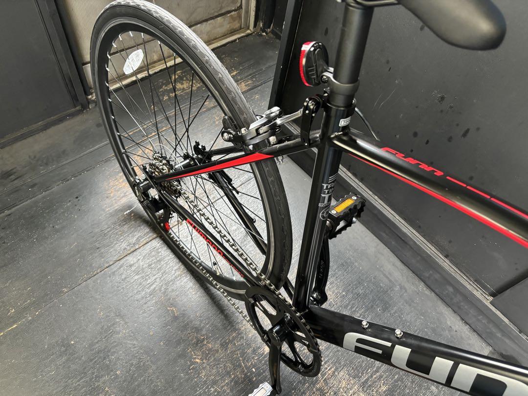 【引取限定】クロスバイク 700×28c シマノ製6段変速