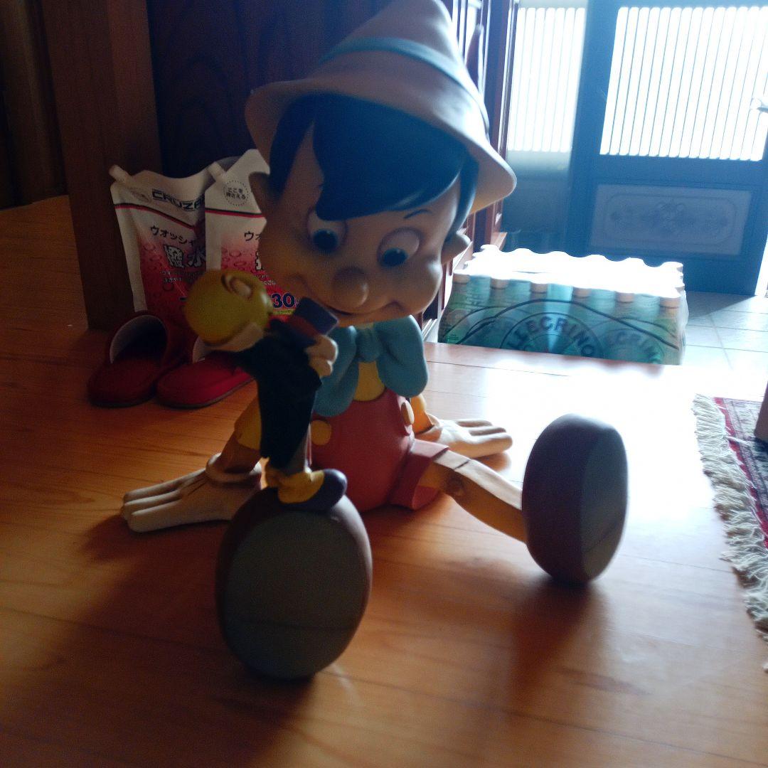 ディズニー　ピノキオ　ディズニーストアオブジェ