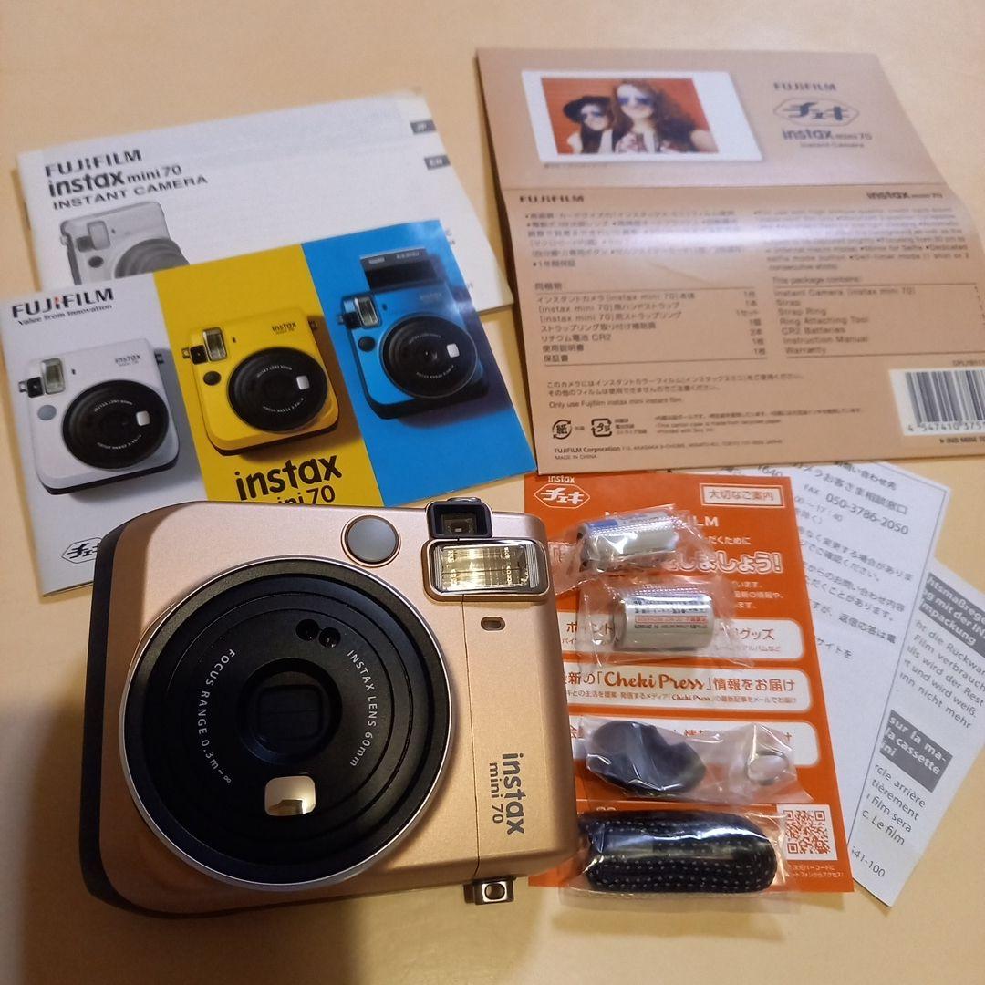 未使用FUJI FILM INSTAX MINI 70N GOLD フィルムカメラ 未使用FUJI FILM INSTAX MINI 70N GOLD フィルムカメラ