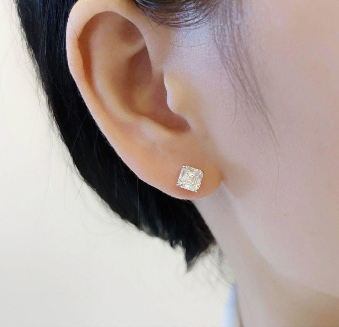 ▽ モアサナイトピアス2ct k18 モアサナイトビジューピアス