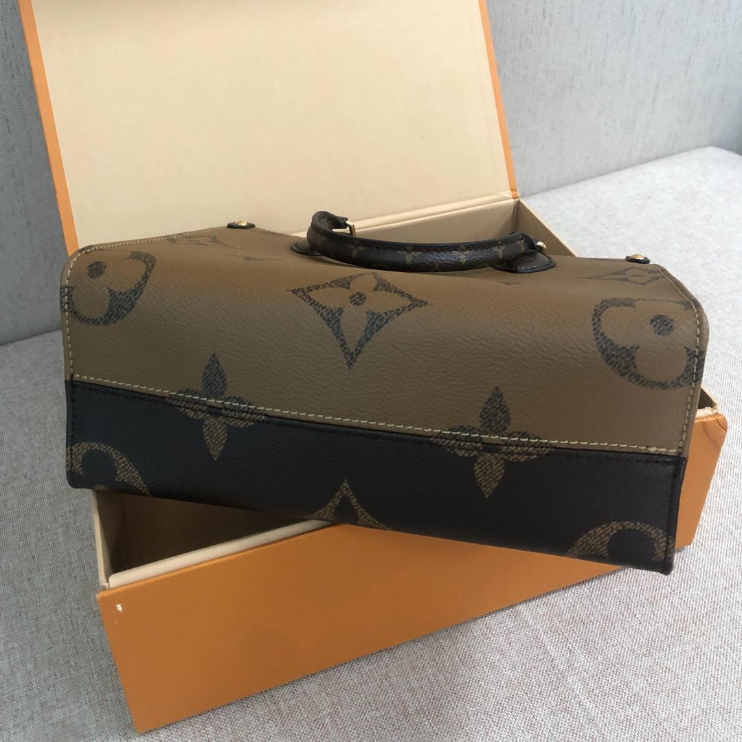 Louis Vuitton ルイヴィトン トートバッグ Louis Vuitton ルイヴィトン トートバッグ