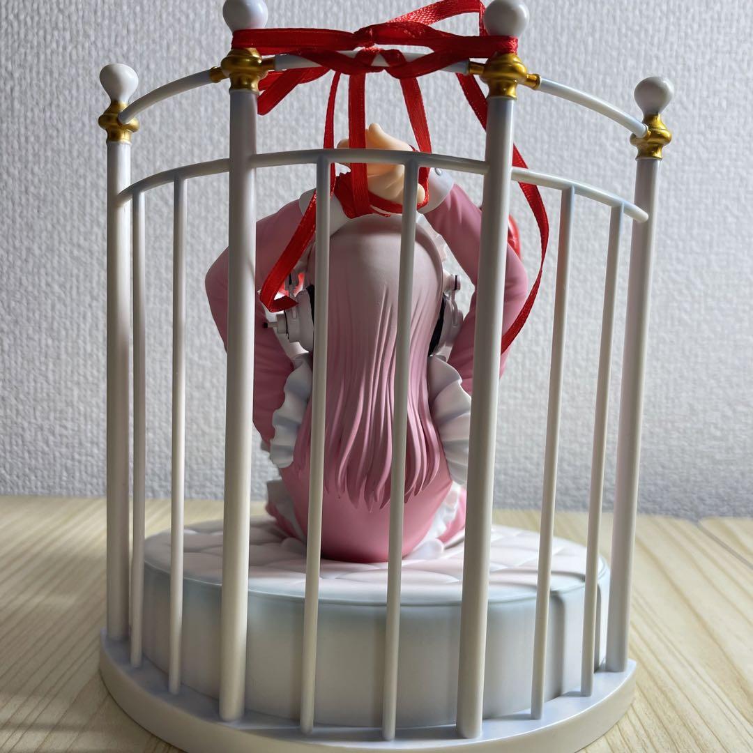 すーぱーそに子 ロリータメイド ベッド風台座付 画像4