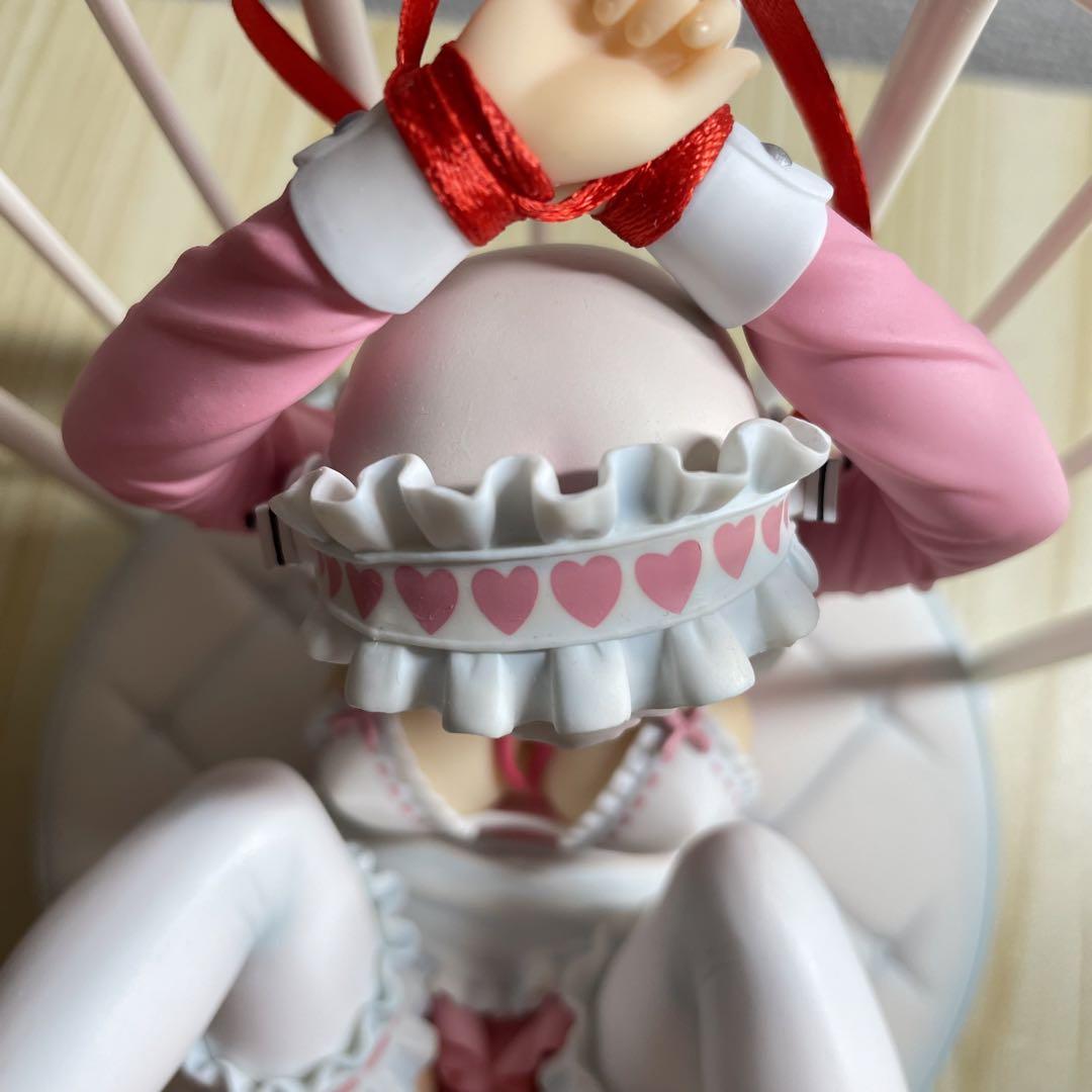 すーぱーそに子 ロリータメイド ベッド風台座付 画像6